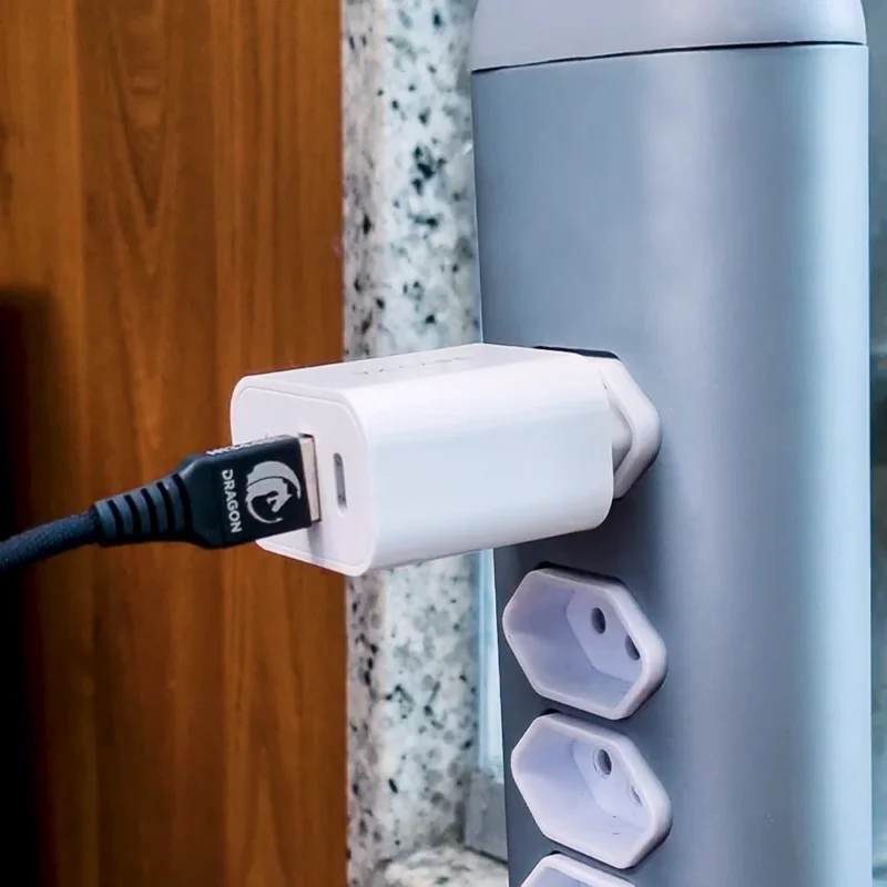 Adaptador de Carga 1 USB 1 Type C VX Case - Imagem 3